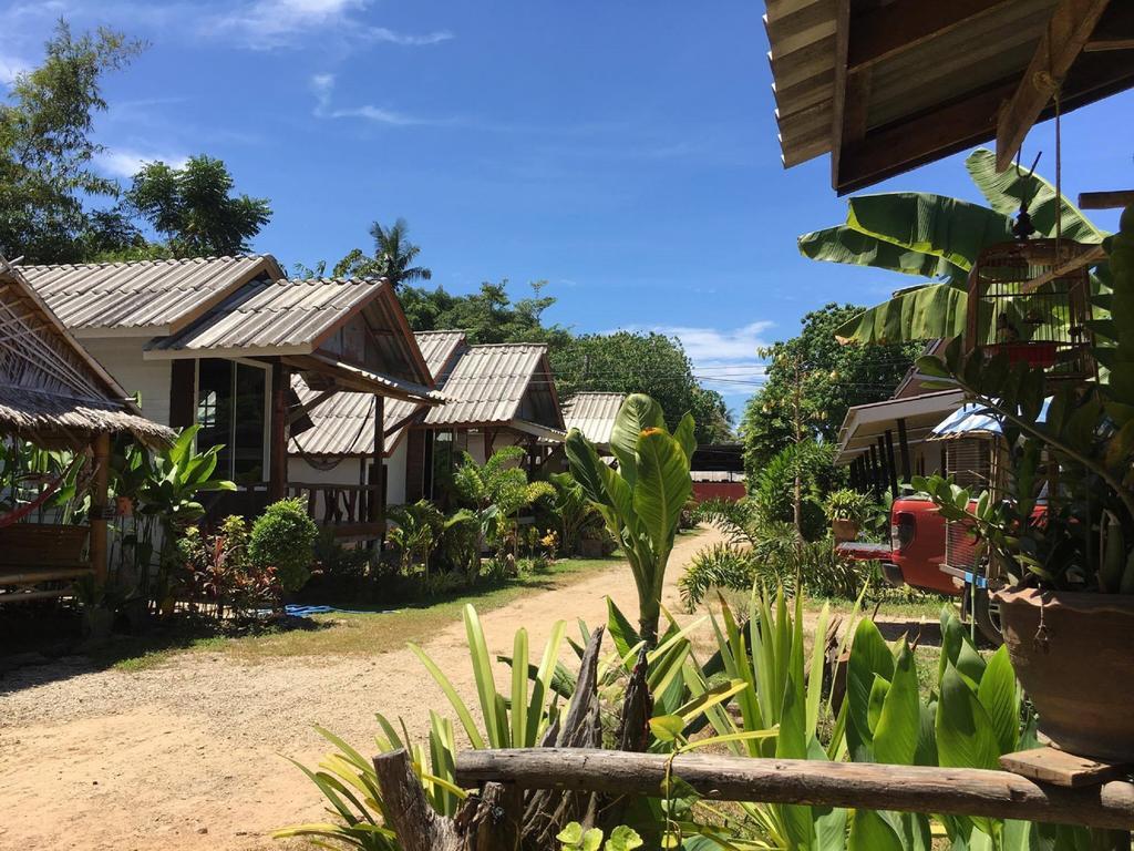 Klong Khong Garden Hotell Ko Lanta Exteriör bild