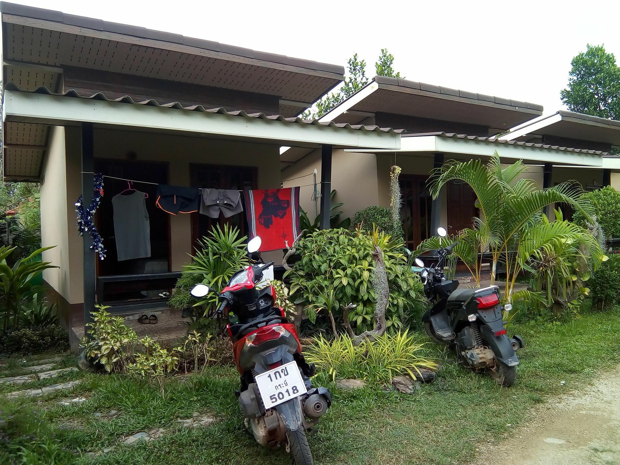 Klong Khong Garden Hotell Ko Lanta Exteriör bild